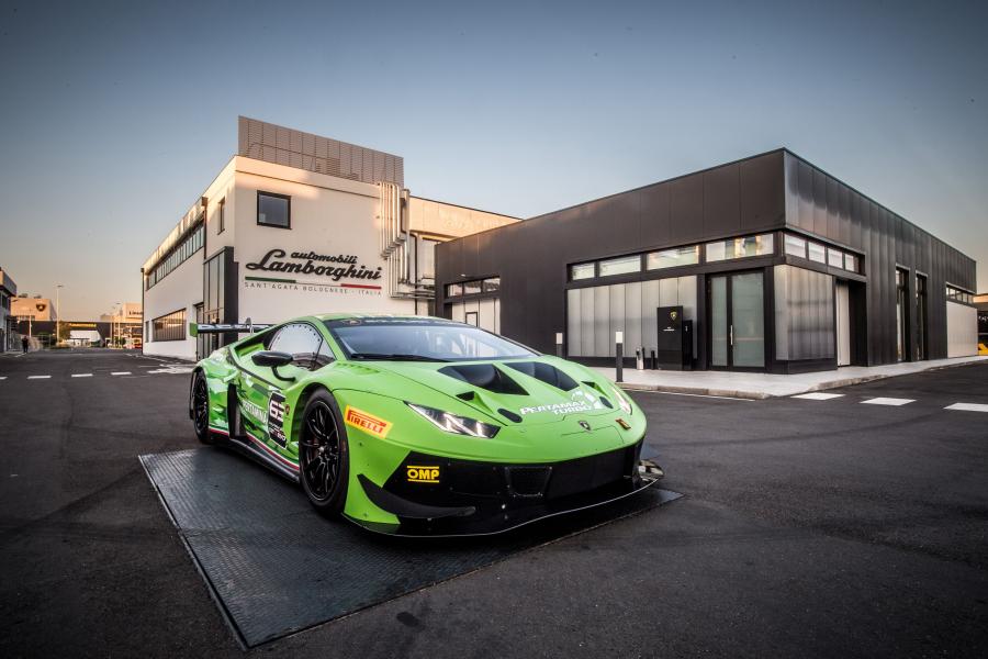  Lamborghini Huracan GT3 EVO 2018 года  (фото 6 из 21)